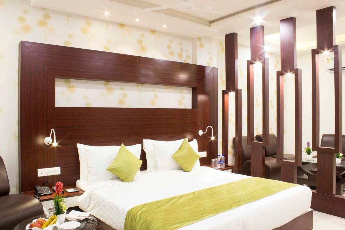 Daksh The Madhuvan Suites Dwarka Εξωτερικό φωτογραφία