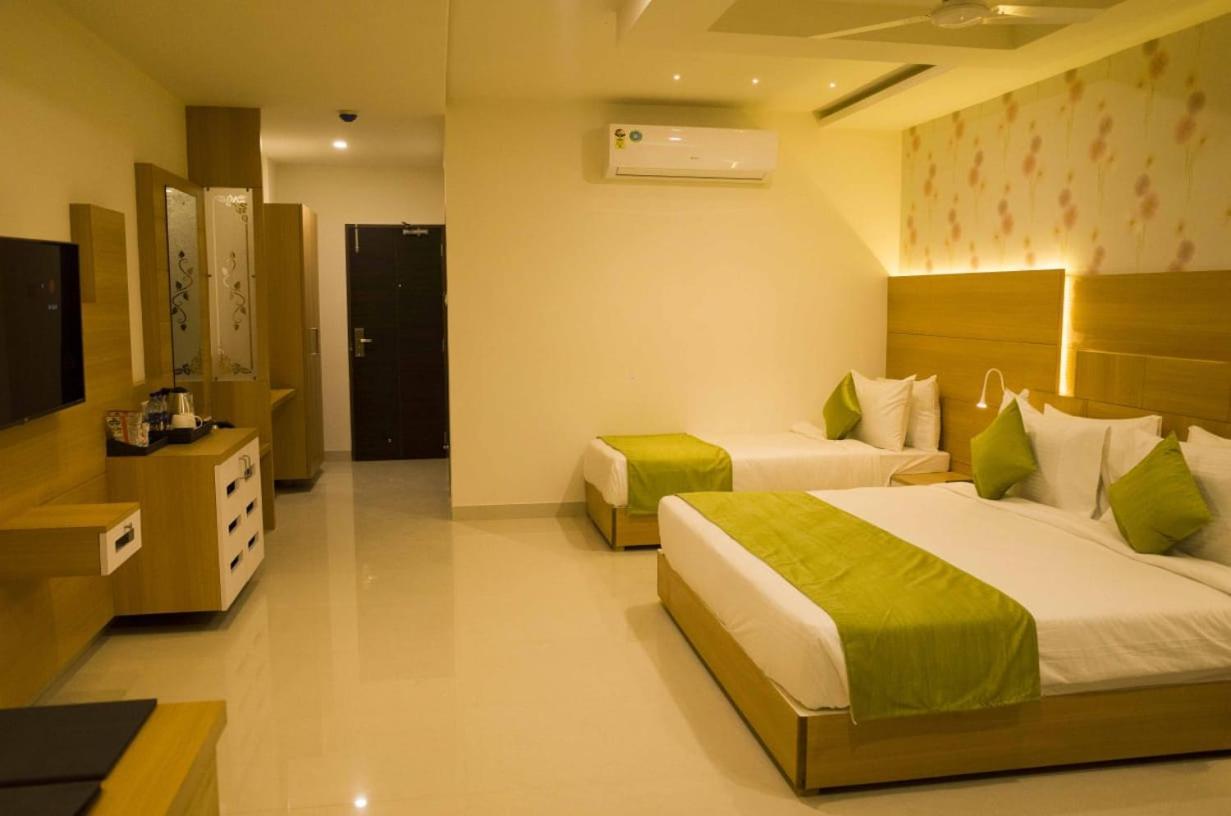Daksh The Madhuvan Suites Dwarka Εξωτερικό φωτογραφία