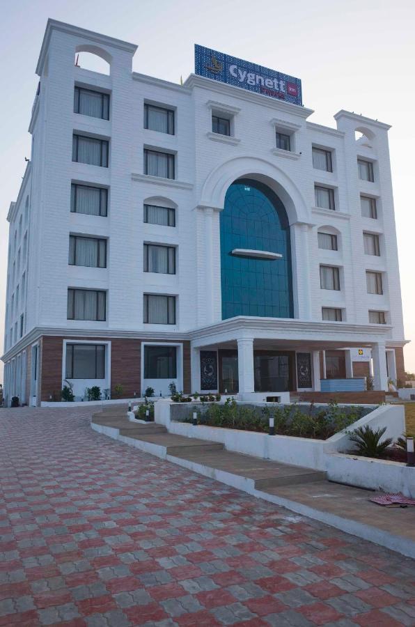 Daksh The Madhuvan Suites Dwarka Εξωτερικό φωτογραφία